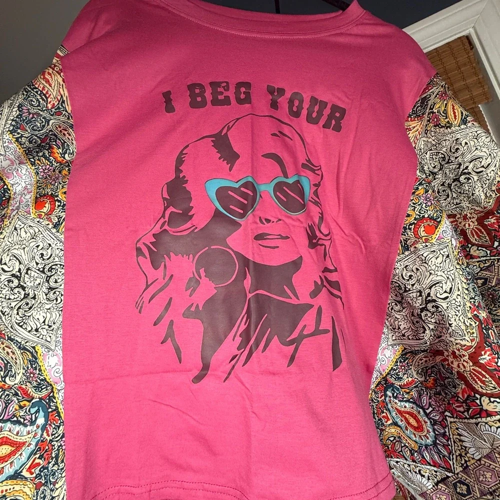 BOHO Dolly Parton flowy shirt - Picture 2 of 5